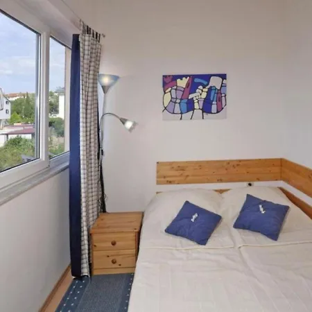 Apartment Wohnung Mit Gemeinschaftspool Und Garten