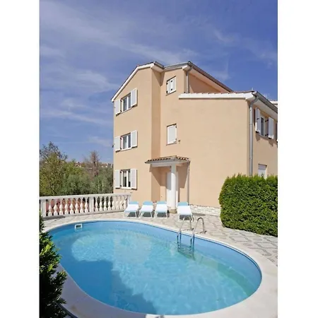 Apartment Wohnung Mit Gemeinschaftspool Und Garten *
